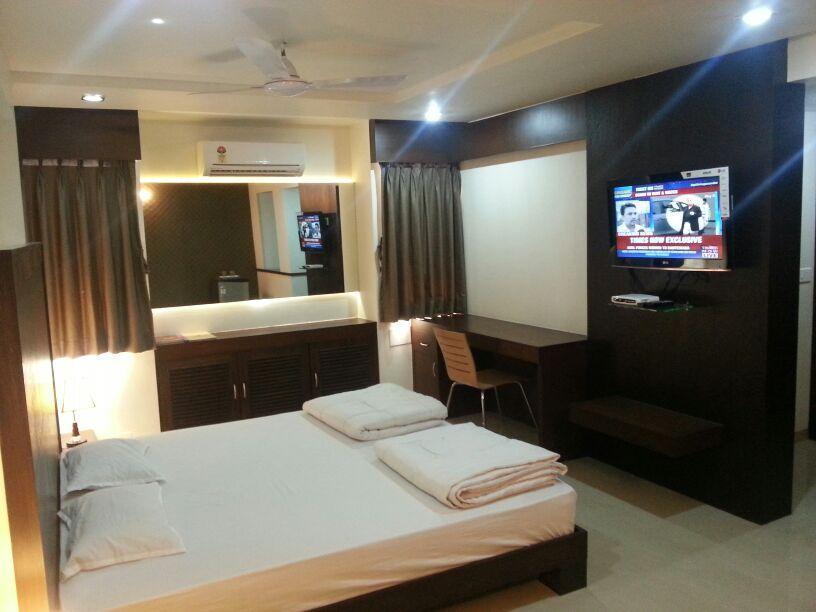 Hotel Jal Sagar Vadodara Zewnętrze zdjęcie